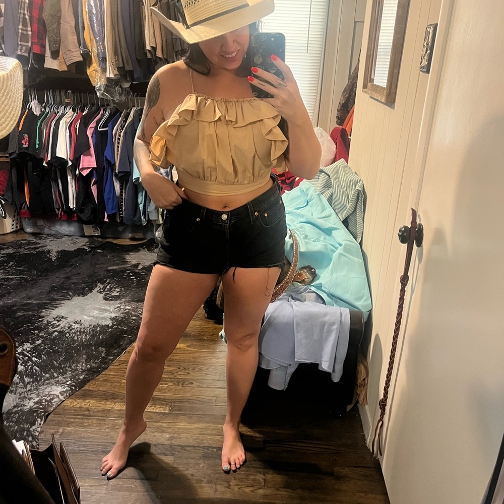 Crop top